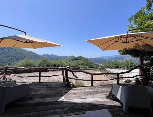 Apartment near the coast. Mountain views