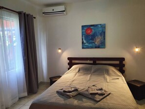 Studio, 1 Bedroom