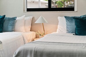 5 bedrooms, iron/ironing board, free WiFi