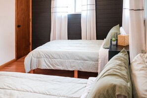 3 bedrooms, iron/ironing board, travel crib, free WiFi