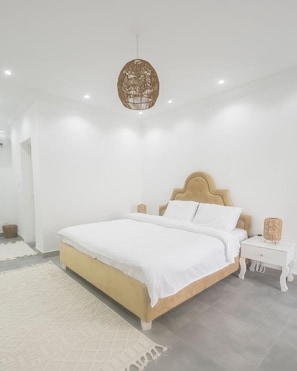 4 Schlafzimmer, Bügeleisen/Bügelbrett, Bettwäsche