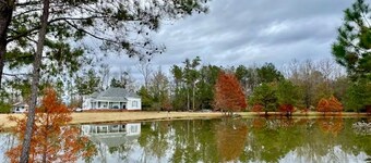 Country 1888 farmhouse near MSU