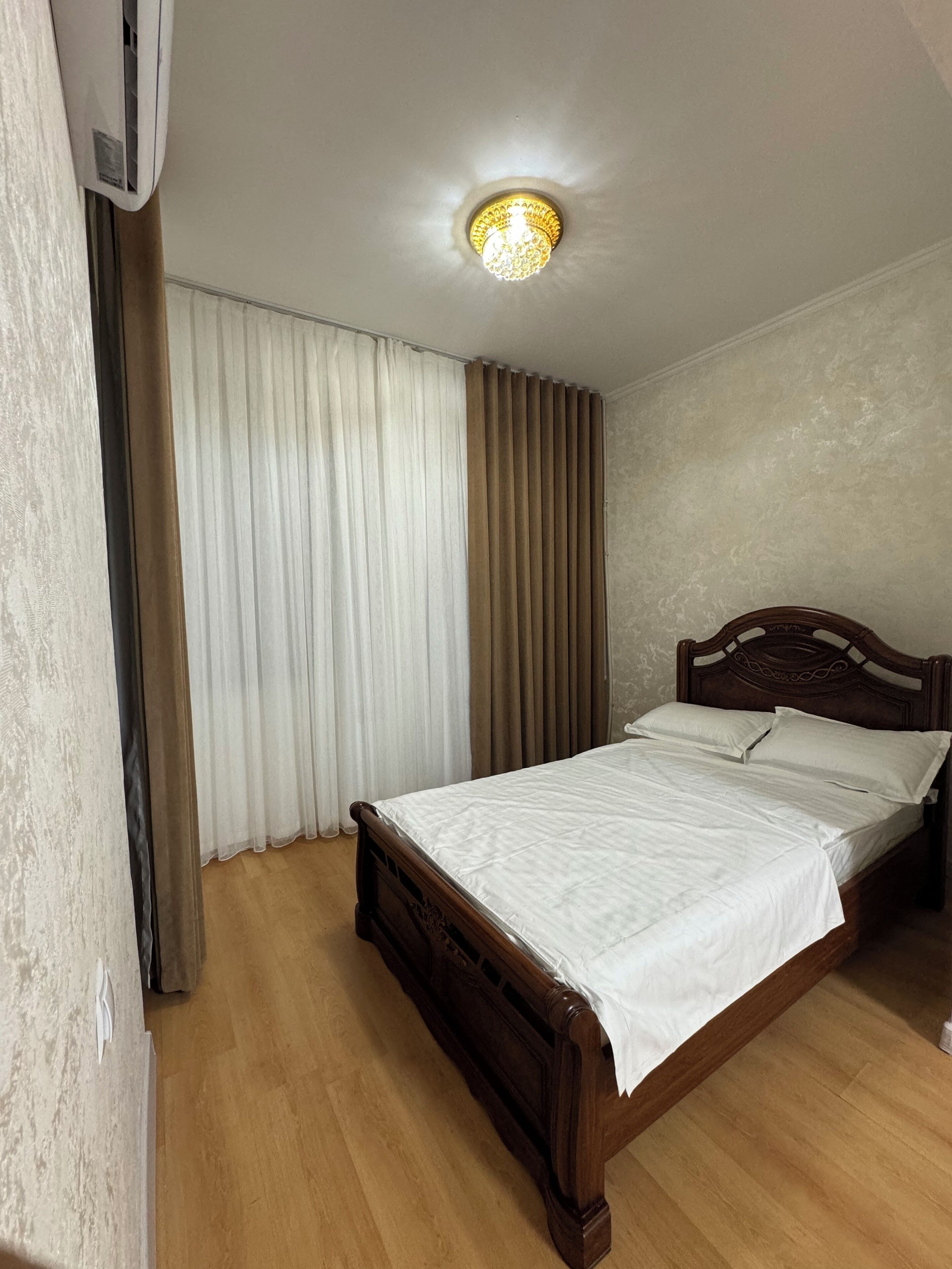 2 slaapkamers, een strijkplank/strijkijzer, gratis wifi