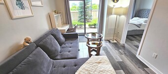 💖 Entire Apartment: 1 Bedroom + 1 Bathroom · high ceilings · quiet place