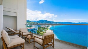 Luxury Apartment, 4 Bedrooms, Balcony, Ocean View | Balcony view