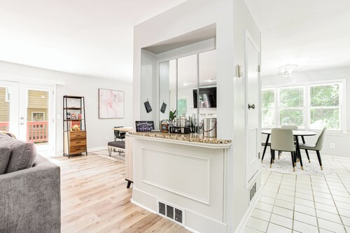 Cozy and Private home in Roswell