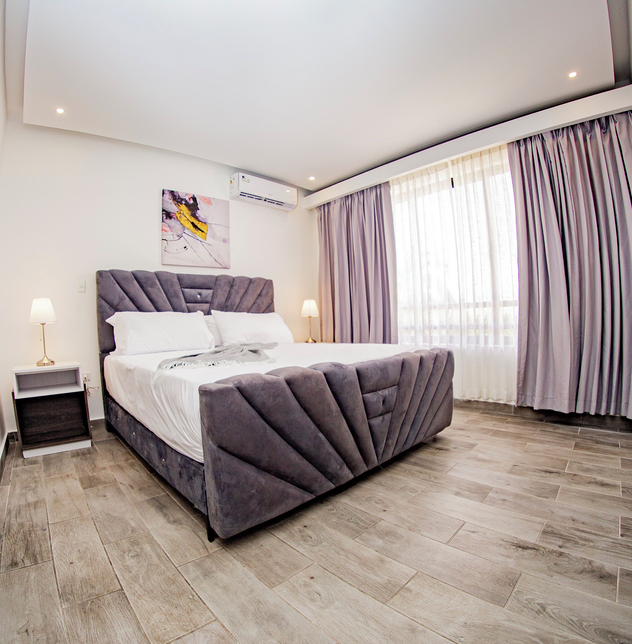 Free WiFi, bed sheets