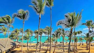 Privatstrand, weißer Sandstrand, kostenloser Shuttle zum Strand