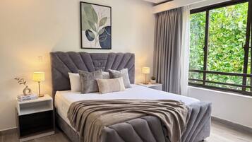 Free WiFi, bed sheets