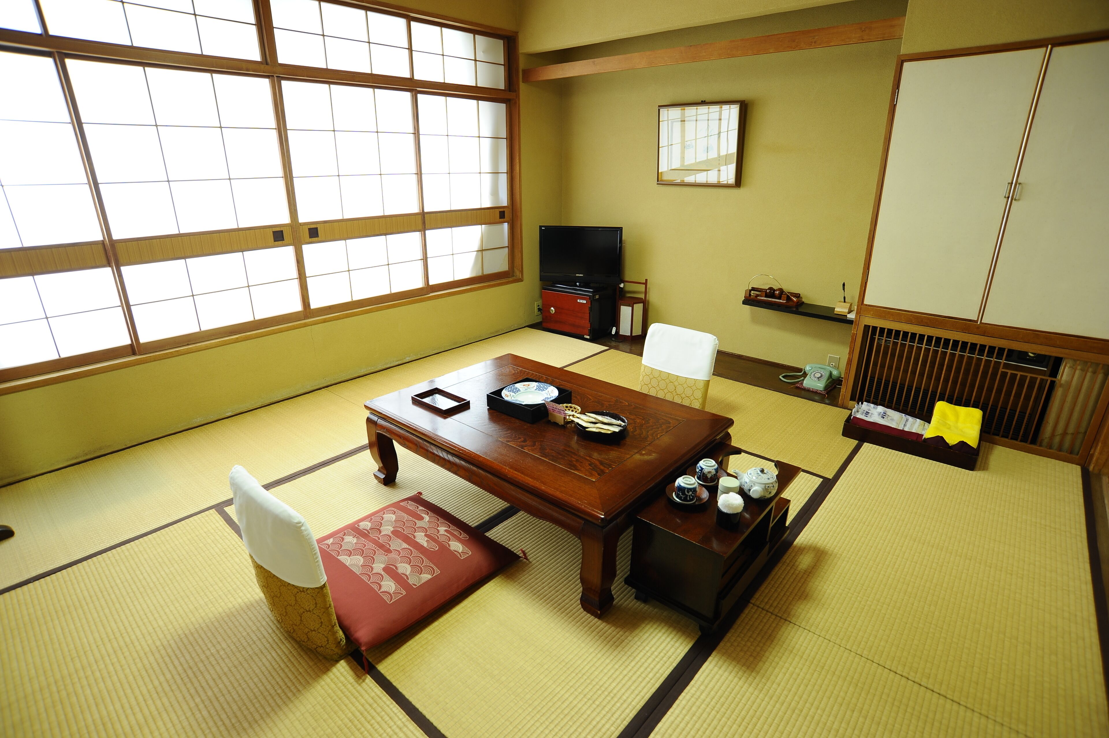 Economy Single Room | In-room safe