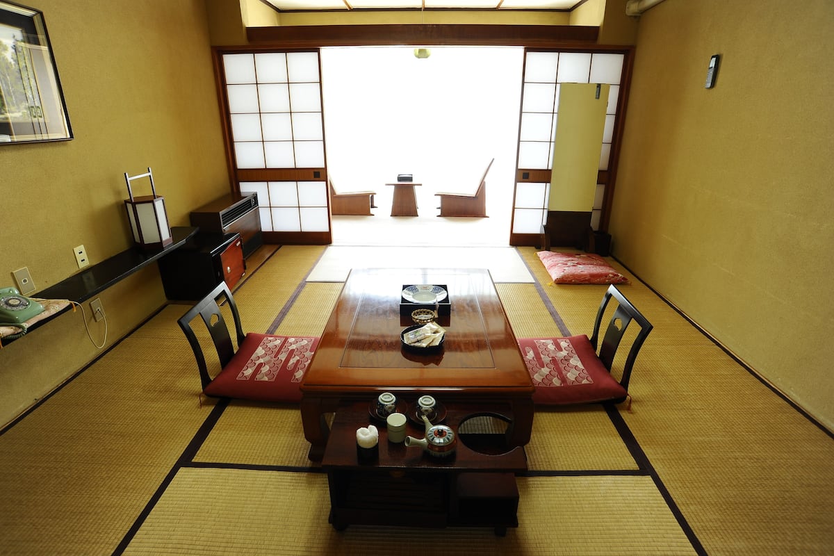 Economy Twin Room | In-room safe