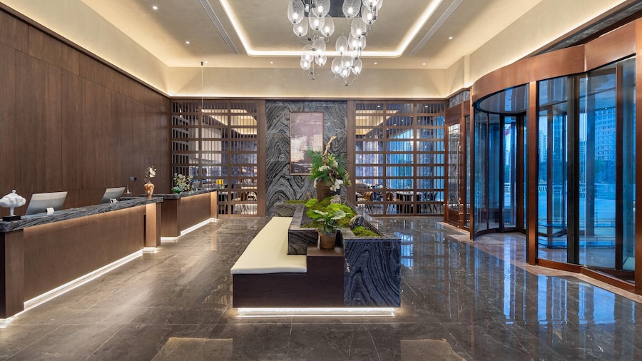 Days Hotel By Wyndham Weihai Huoju Eight Street