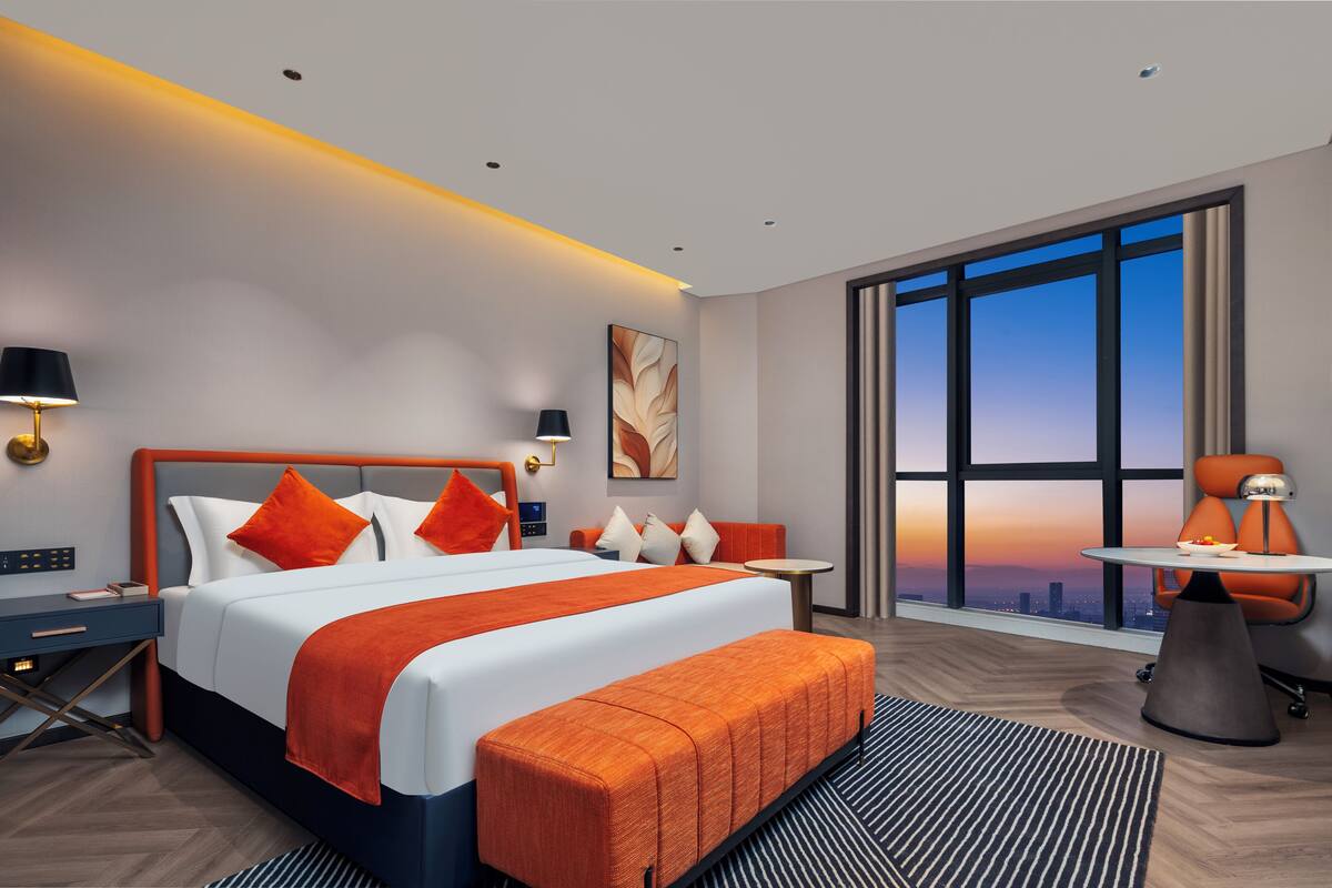 Executive Room, 1 King Bed, Non Smoking