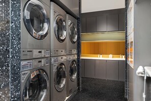 Laundry room - Howard Johnson Life Qingyang Chengdu (Chengdu)