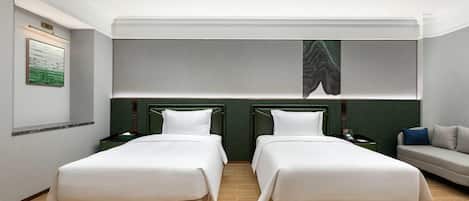 디럭스룸, 더블침대 2개, 발코니, 정원 전망