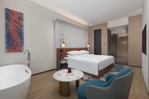 Habitación, 1 cama King size, para no fumadores, vista al lago (Bathtub)