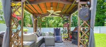 Outdoor Oasis + Hot Tub: Maryland Home w/ Bar!