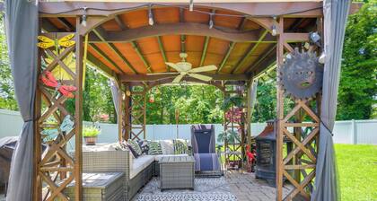 Outdoor Entertaining Space: Home in North East