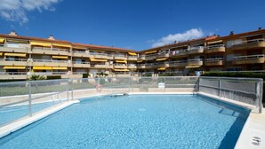 Unclassified image, 2 of 30, button - Apartment in Estartit Near sea Beach (Torroella de Montgrí)