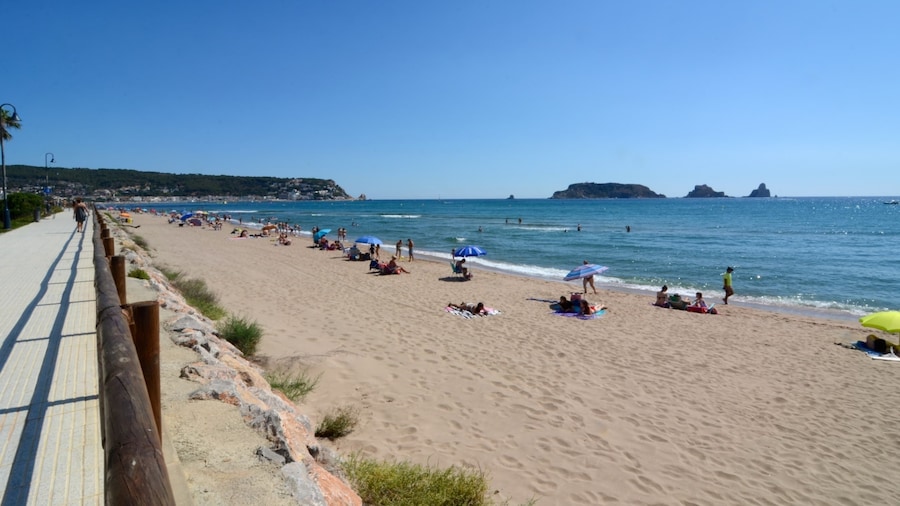 Apartment in Estartit Near sea Beach