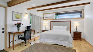 Habitació doble, vistes a la muntanya | Caixa forta a l'habitació, wifi gratuïta i roba de llit