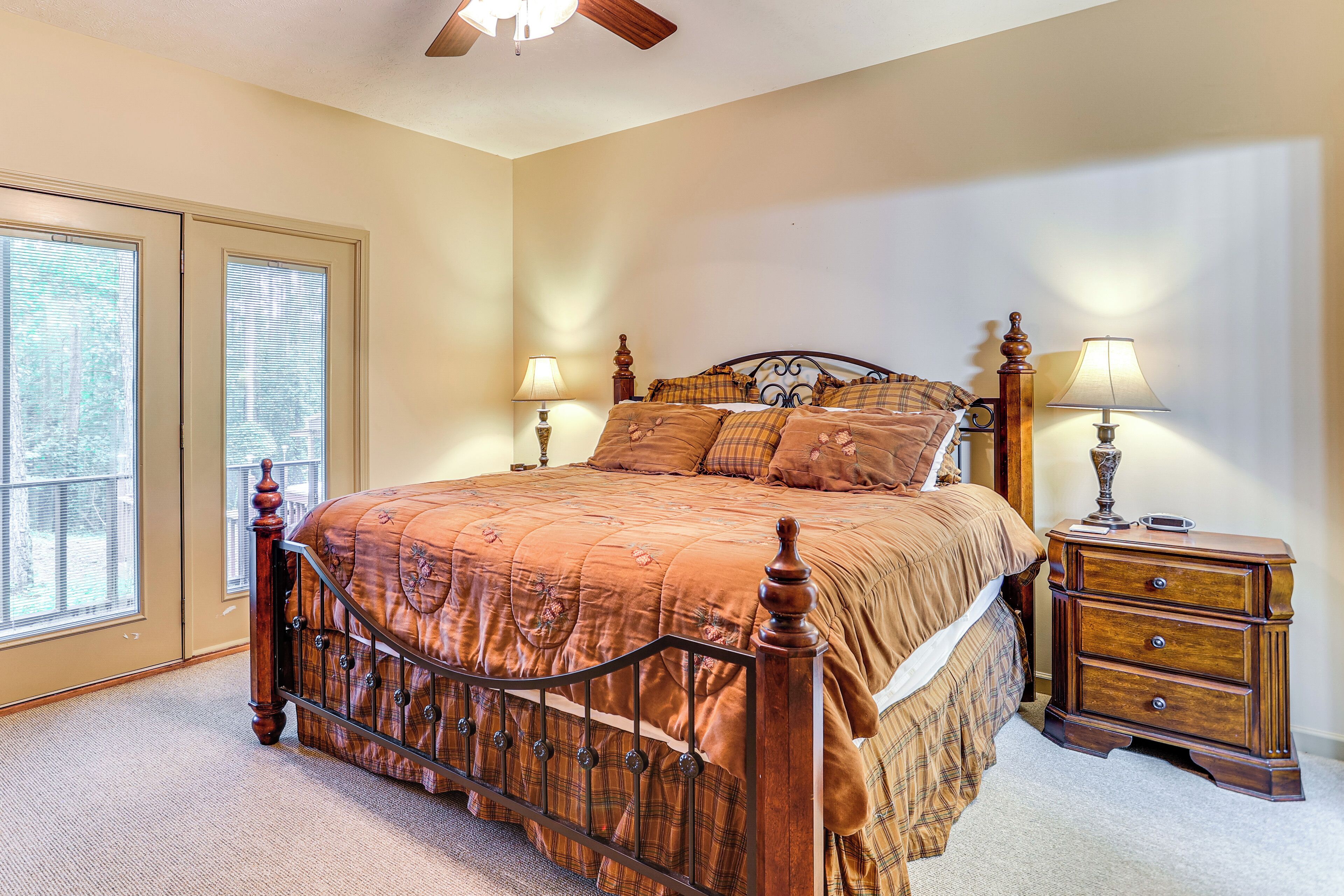 3 bedrooms, WiFi, bed sheets