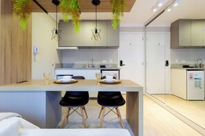 Studio Suite, City View | Free WiFi - Studio Moderno Ap 67 (Curitiba)