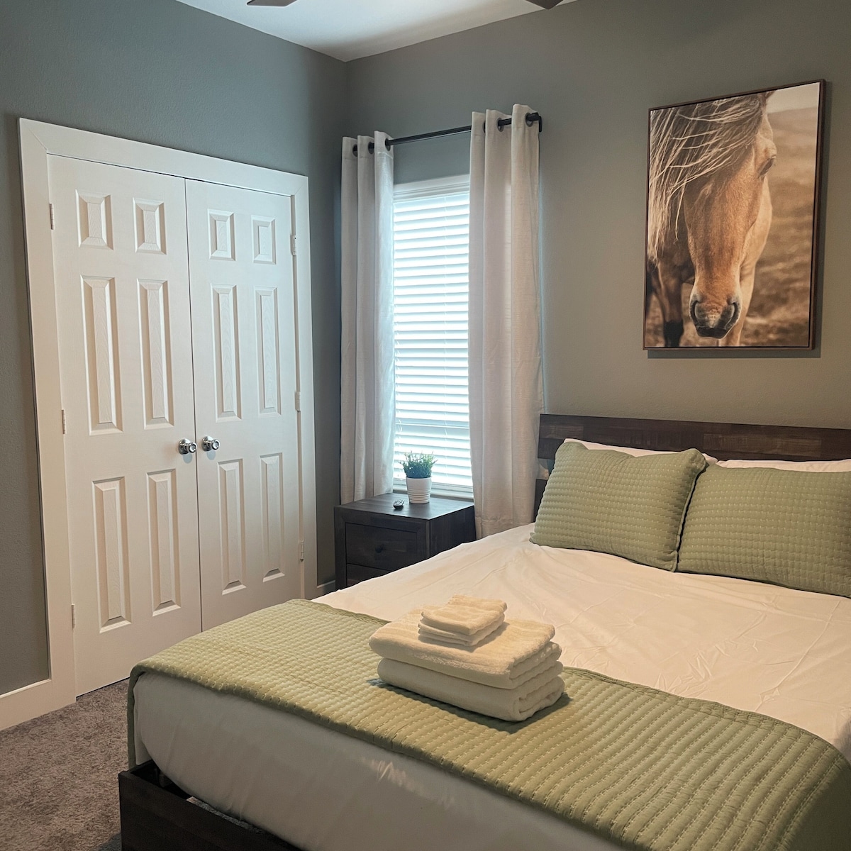 Photo 13 of Charming 3-bedroom house in marvelous Houston with AC, WiFi