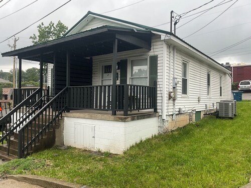 Hallelujah Acres Side 2