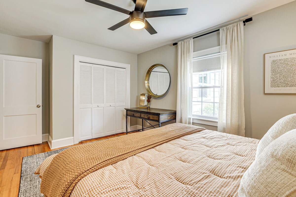 Photo 11 of 1 Mi to Downtown Greer: Family Home w/ Gazebo!