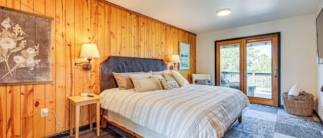 3 Schlafzimmer, Schreibtisch, Bügeleisen/Bügelbrett, Internetzugang