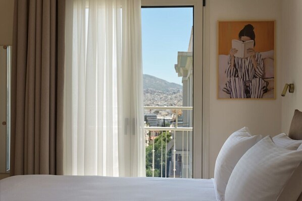 3 chambres, fer et planche à repasser, lit parapluie, Wi-Fi gratuit