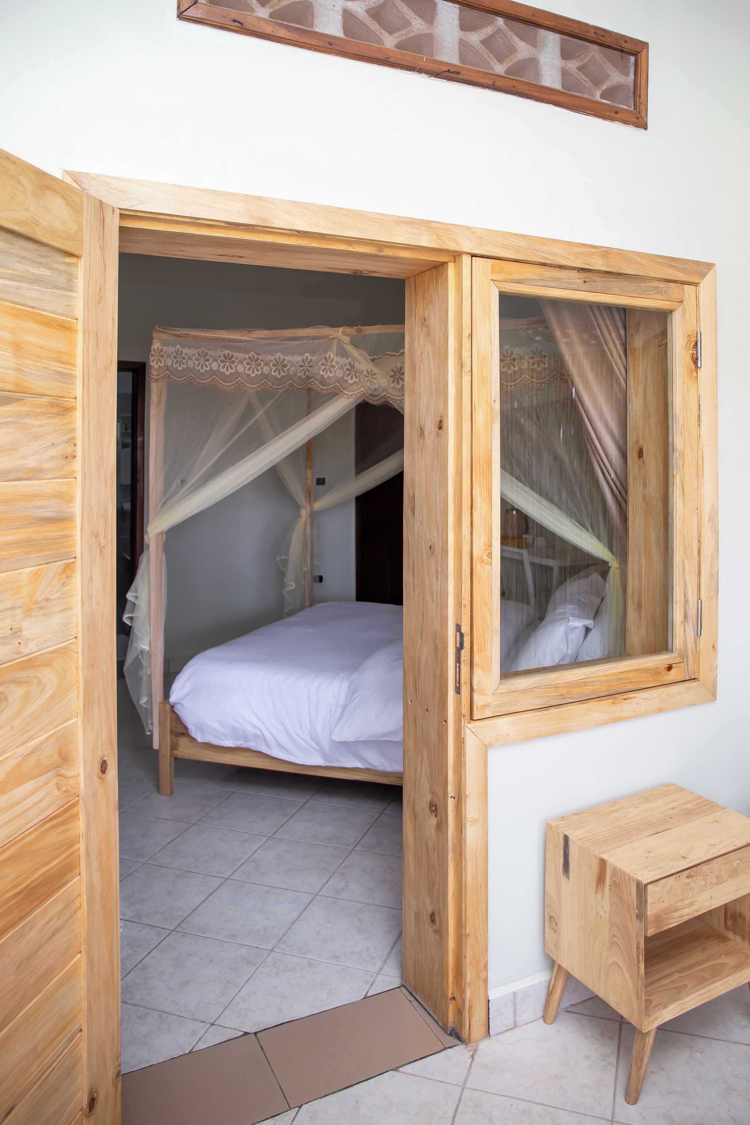 Romantic Suite, Mountain View | Desk, laptop workspace, free WiFi, bed sheets