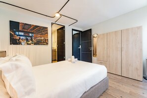 2 soveværelser, skrivebord, Wi-Fi, sengetøj