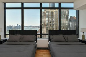 2 chambres, fer et planche à repasser, Wi-Fi gratuit, draps fournis
