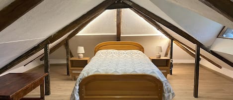 3 chambres, fer et planche Ă repasser, Wi-Fi, draps fournis