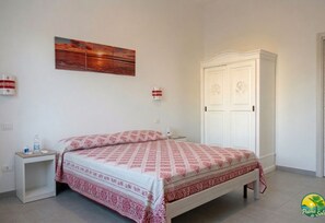 Room, 1 Bedroom - Room-private RED Apartment at Palma de S (Sant'Antioco)