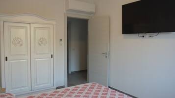 Room, 1 Bedroom | Room amenity