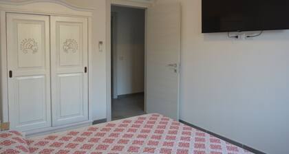 Charming Sant'antioco Red Apartment With