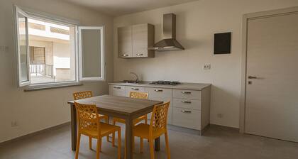 Room-private Yellow Apartment at Palma d