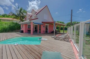Pool - Villa Axyane, a seaview cocoon (Les Anses-d'Arlet)