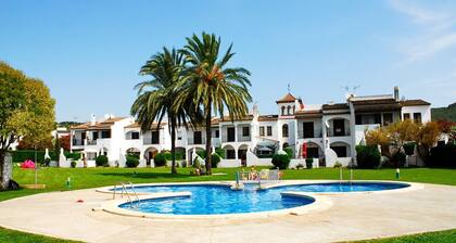 Holiday Home for 5 People With Garden