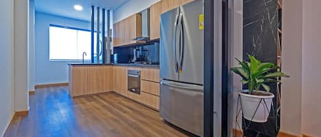 Microwave, stovetop, dishwasher