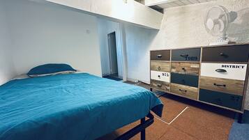 3 slaapkamers, een strijkplank/strijkijzer, gratis wifi