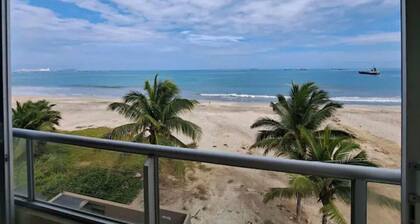 Beachfront apartment just minutes from Salinas â the perfect getaway by the sea.