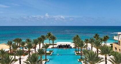 Luxurious Beachfront 3 Bedrooms Presidential Suite with a Spectacular Ocean View