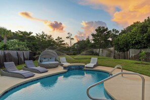 House (4 Bedrooms) | Front of property - Tipsy Mermaid by Avantstay Private Pool, Games & Walk to Santa Rosa Beach (Santa Rosa Beach)
