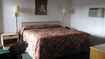 Economy-enkeltværelse | Skrivebord, arbejdsområde til bærbare computere, gratis Wi-Fi