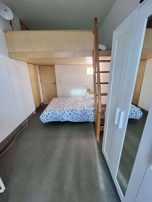 2 多间卧室、WiFi