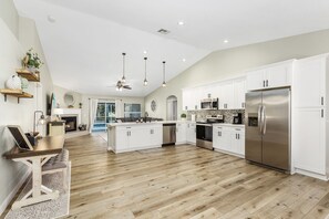 Microwave, oven, dishwasher